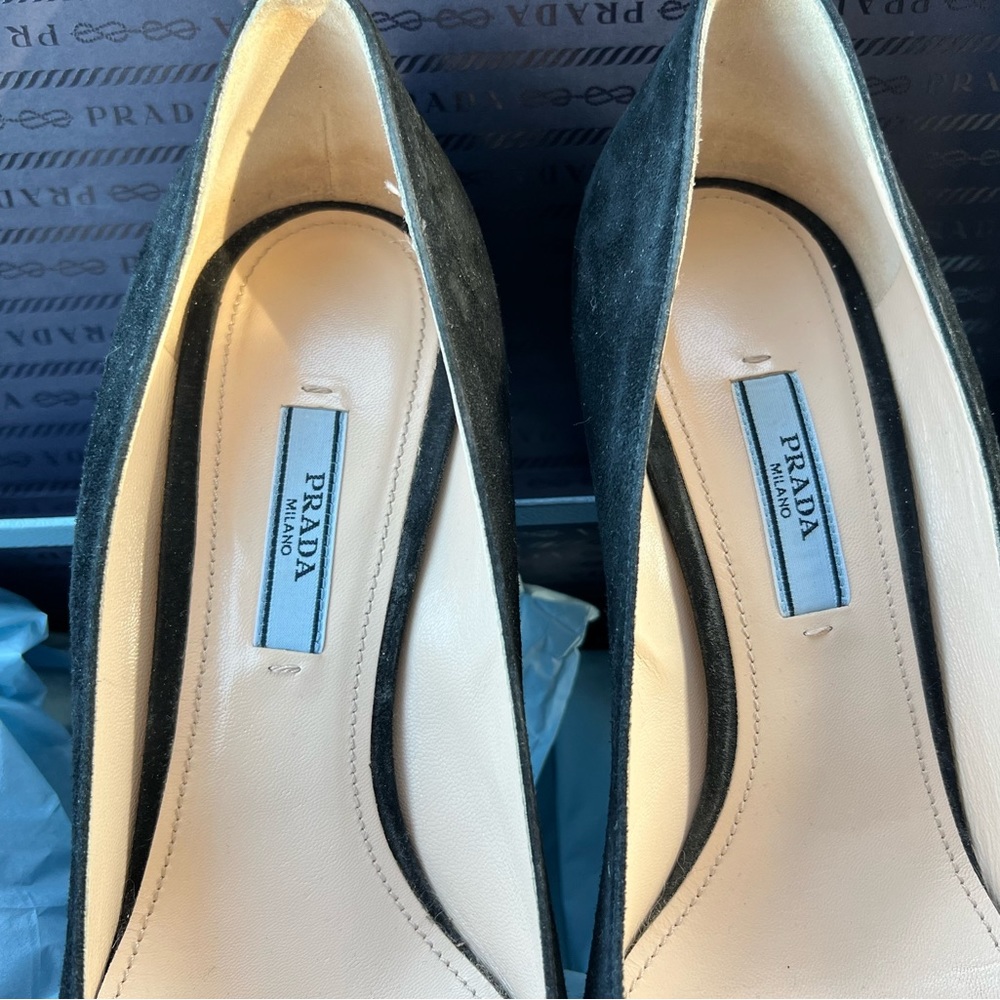 Nearly new Black Suede PRADA pumps - Picture 8 of 13